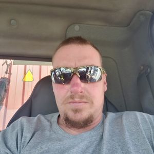 Meet your Posher, Bobby